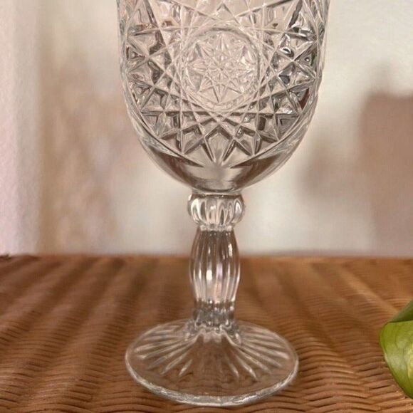 Vintage Libby brilliant Pressed Glass Water Goblet Wine Barware Drinkware - Picture 2 of 11